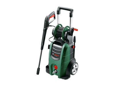 High-pressure jet washer used by SRS to clean home water tank walls and ceiling